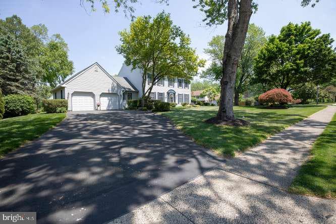 3881 Terwood Drive photo 4