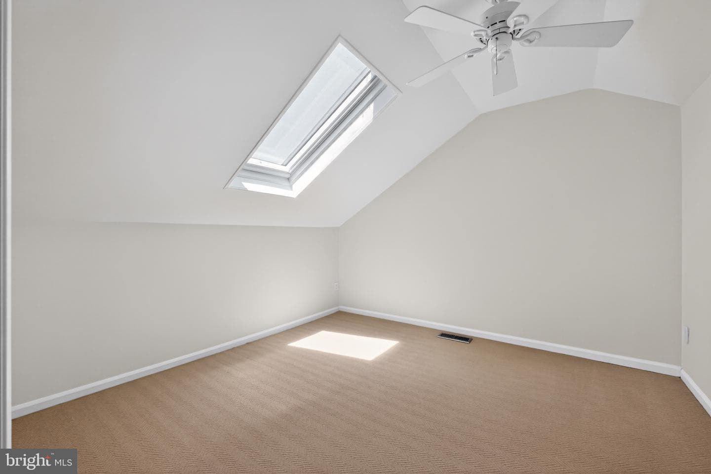 40 Sutphin Pines photo 28