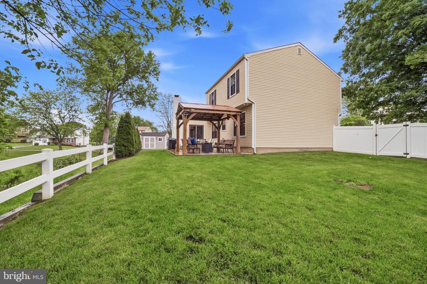 148 Hampton Drive photo 31