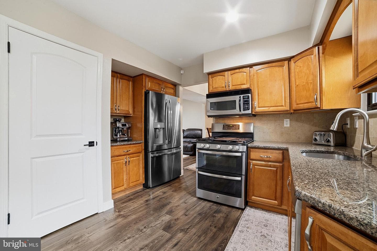 148 Hampton Drive photo 8