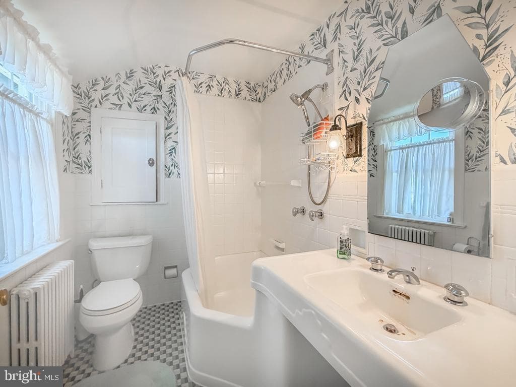 1220 Wilson Avenue photo 24