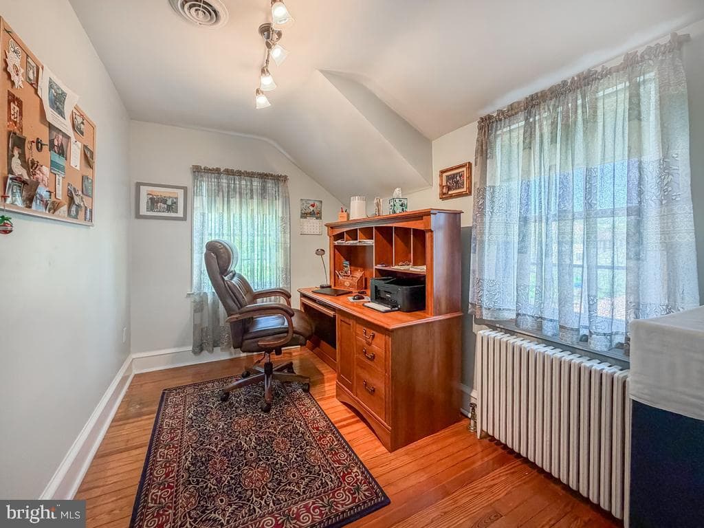 1220 Wilson Avenue photo 25