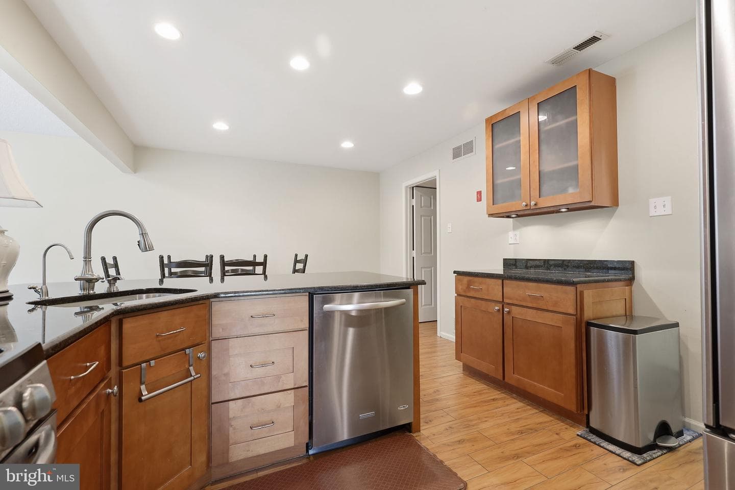 101 Sequoia Drive photo 4