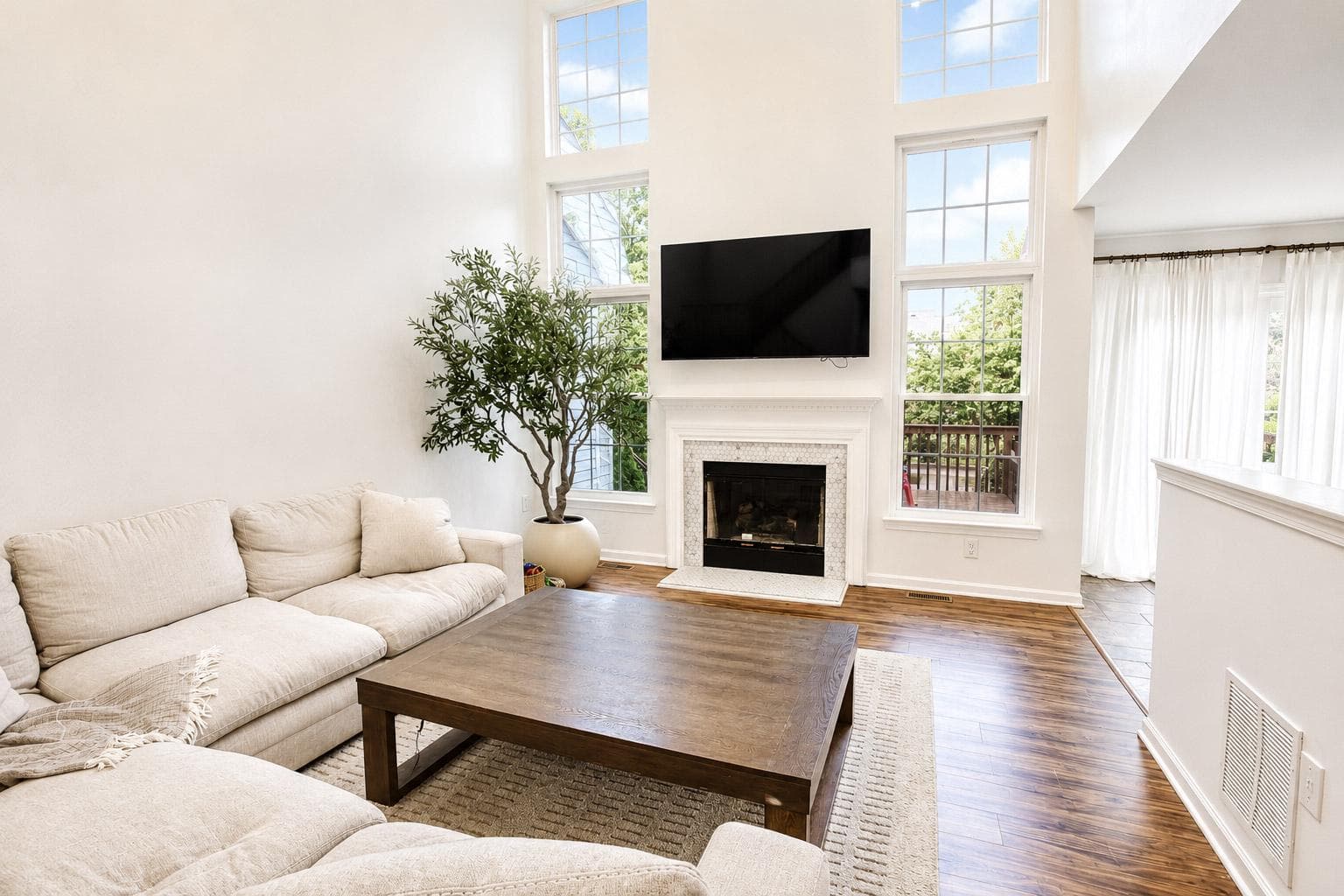 93 Kulp Road W photo 9