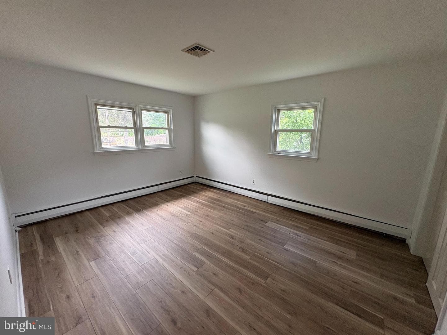 1217 Greeley Avenue photo 14