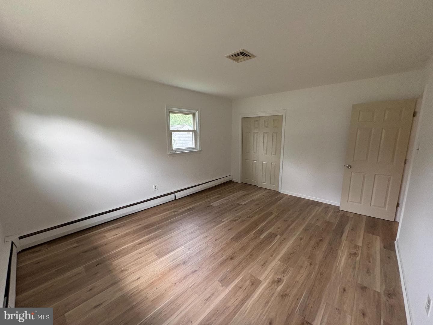 1217 Greeley Avenue photo 15