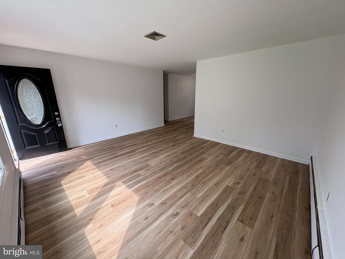 1217 Greeley Avenue photo 4