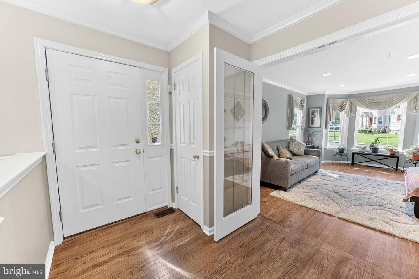 106 Julian Drive E photo 12
