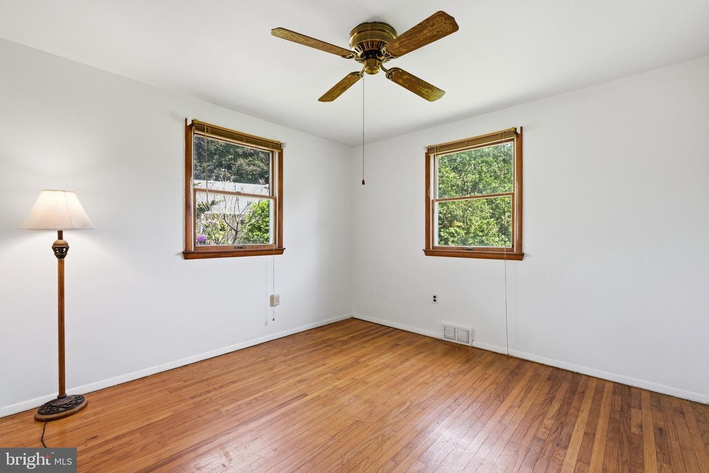 22 Mapleview Drive photo 13