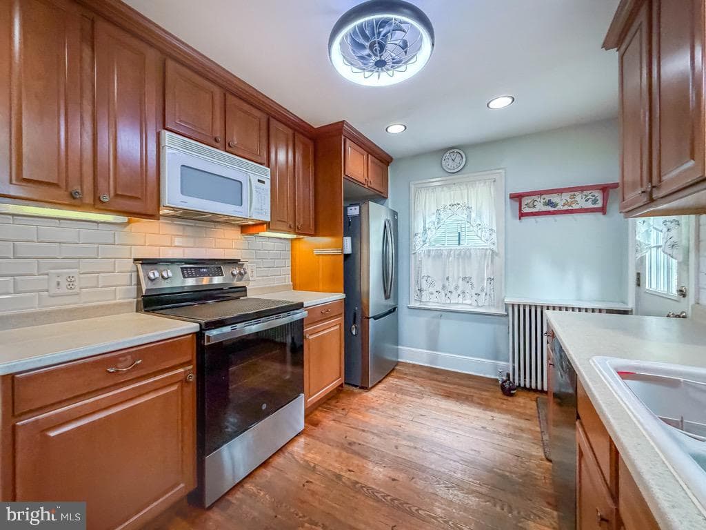 309 Harper Avenue photo 19
