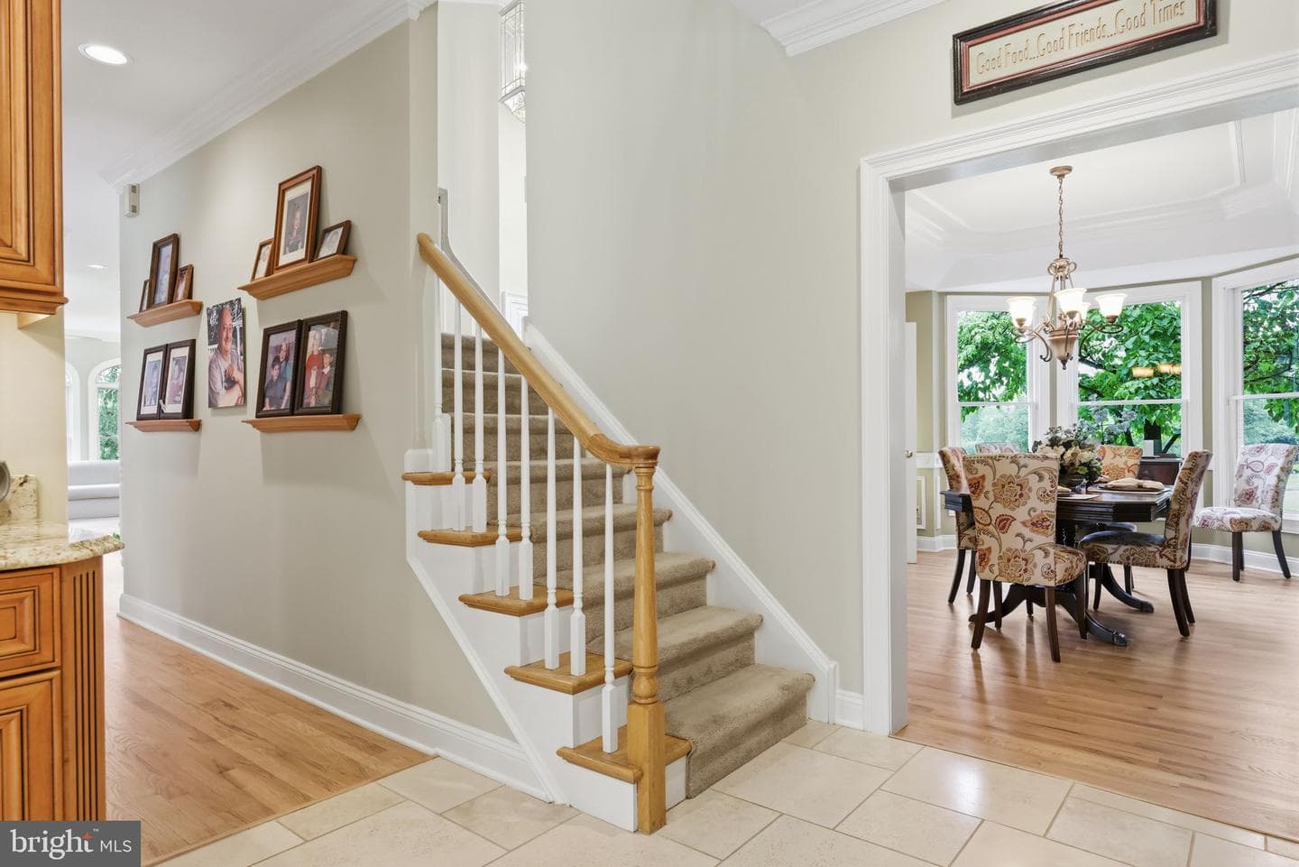 324 Ridge Avenue photo 25