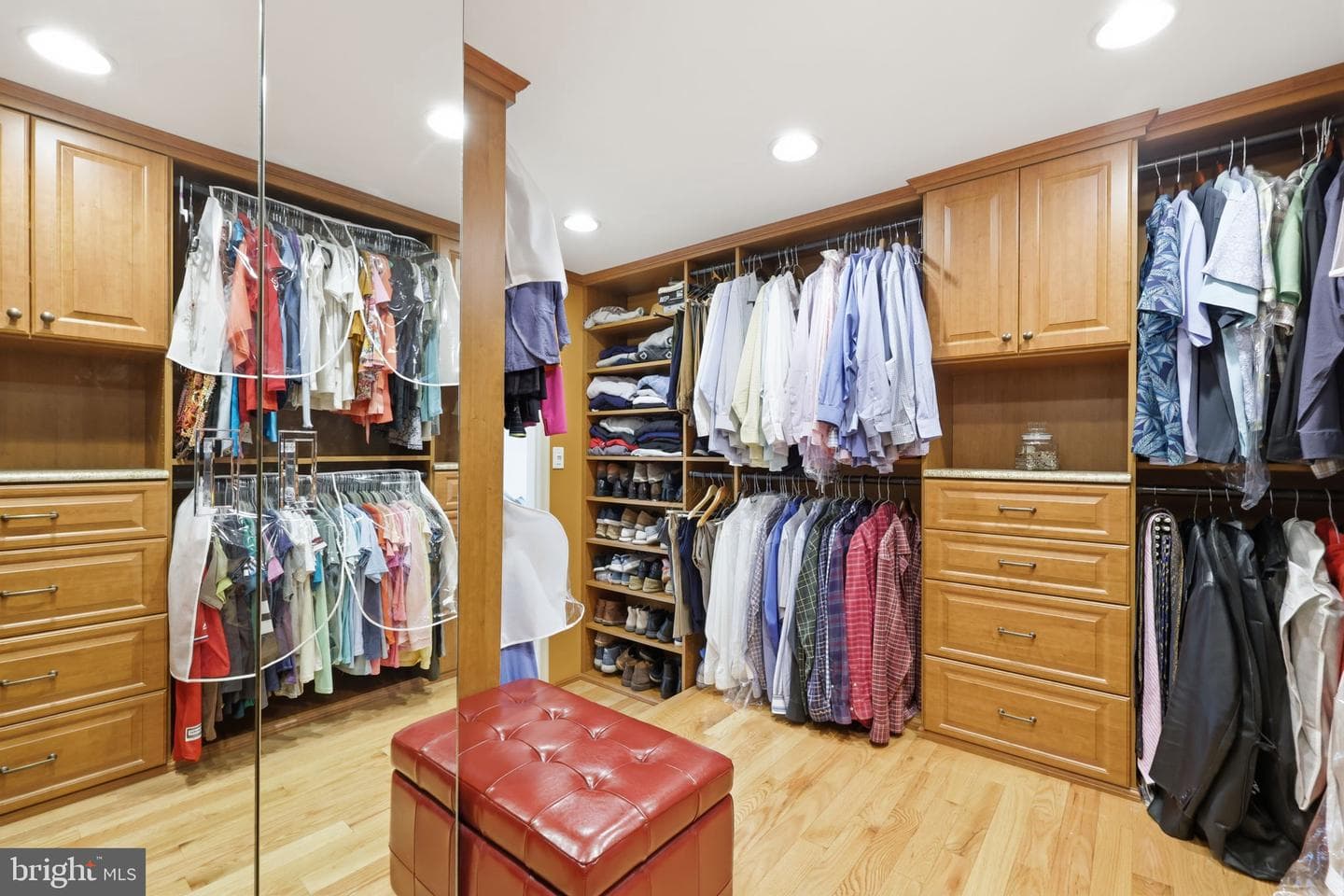 324 Ridge Avenue photo 46