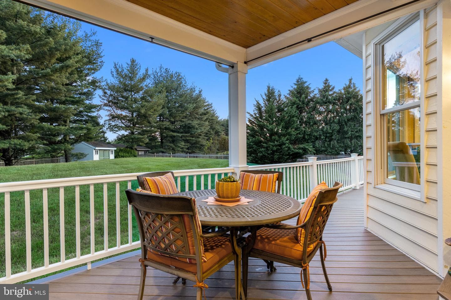 324 Ridge Avenue photo 81