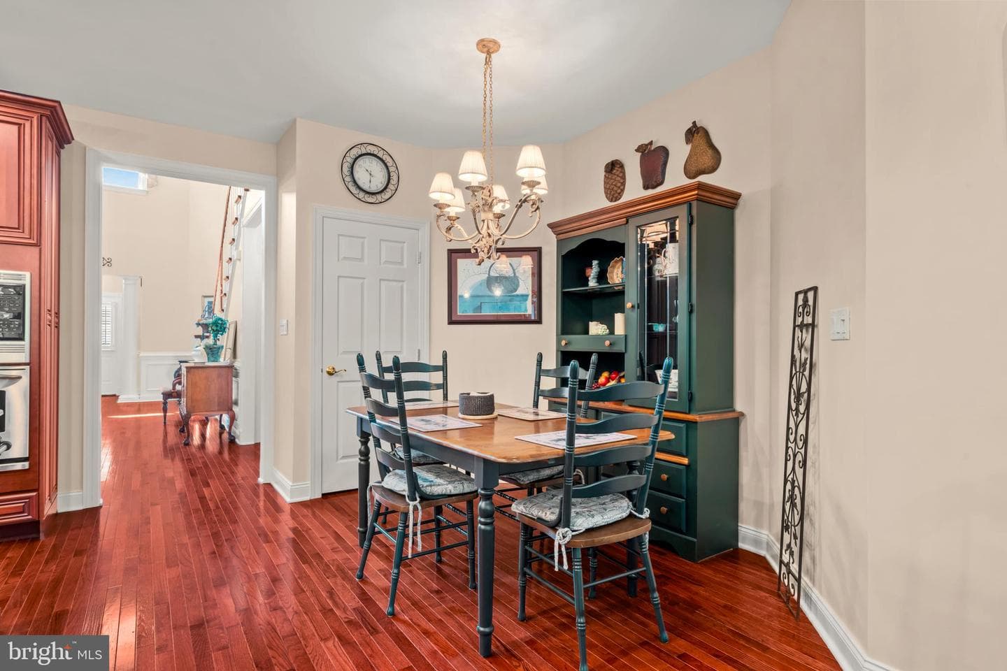 247 Sydney Road photo 9