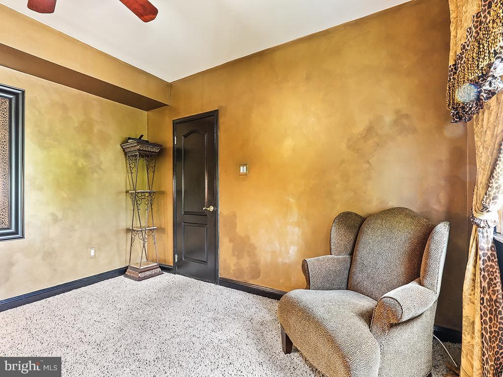 302 Mallard Lane photo 37