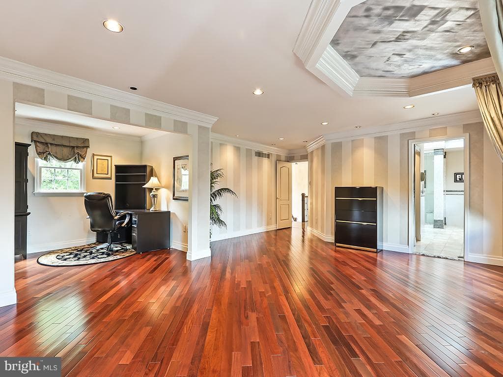 302 Mallard Lane photo 41