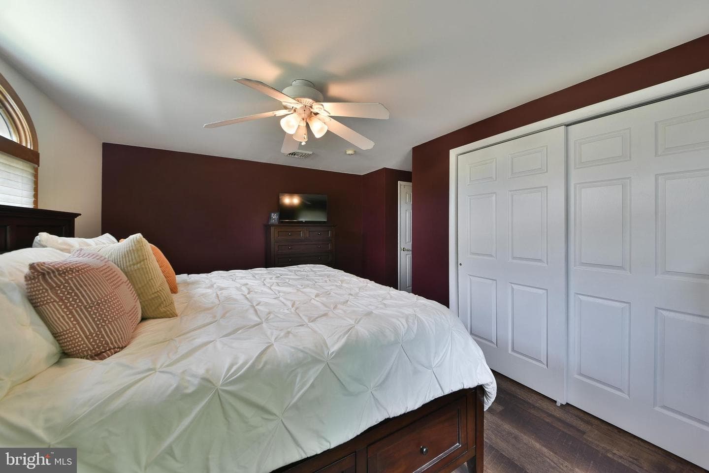 65 Hawk Road photo 27