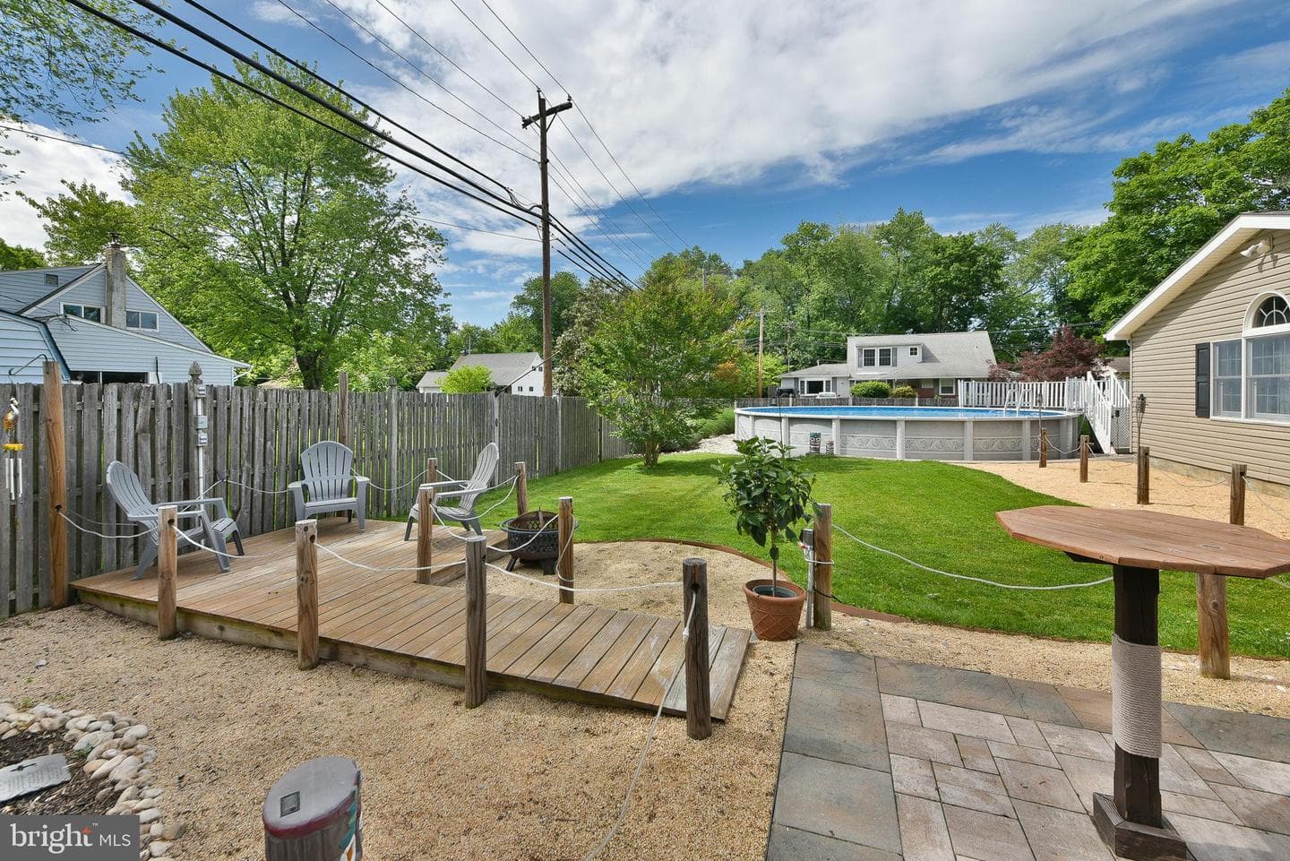 65 Hawk Road photo 39