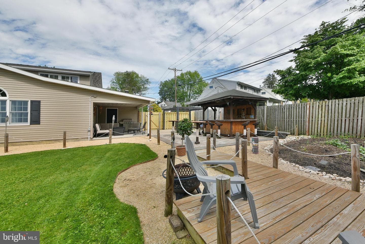 65 Hawk Road photo 40