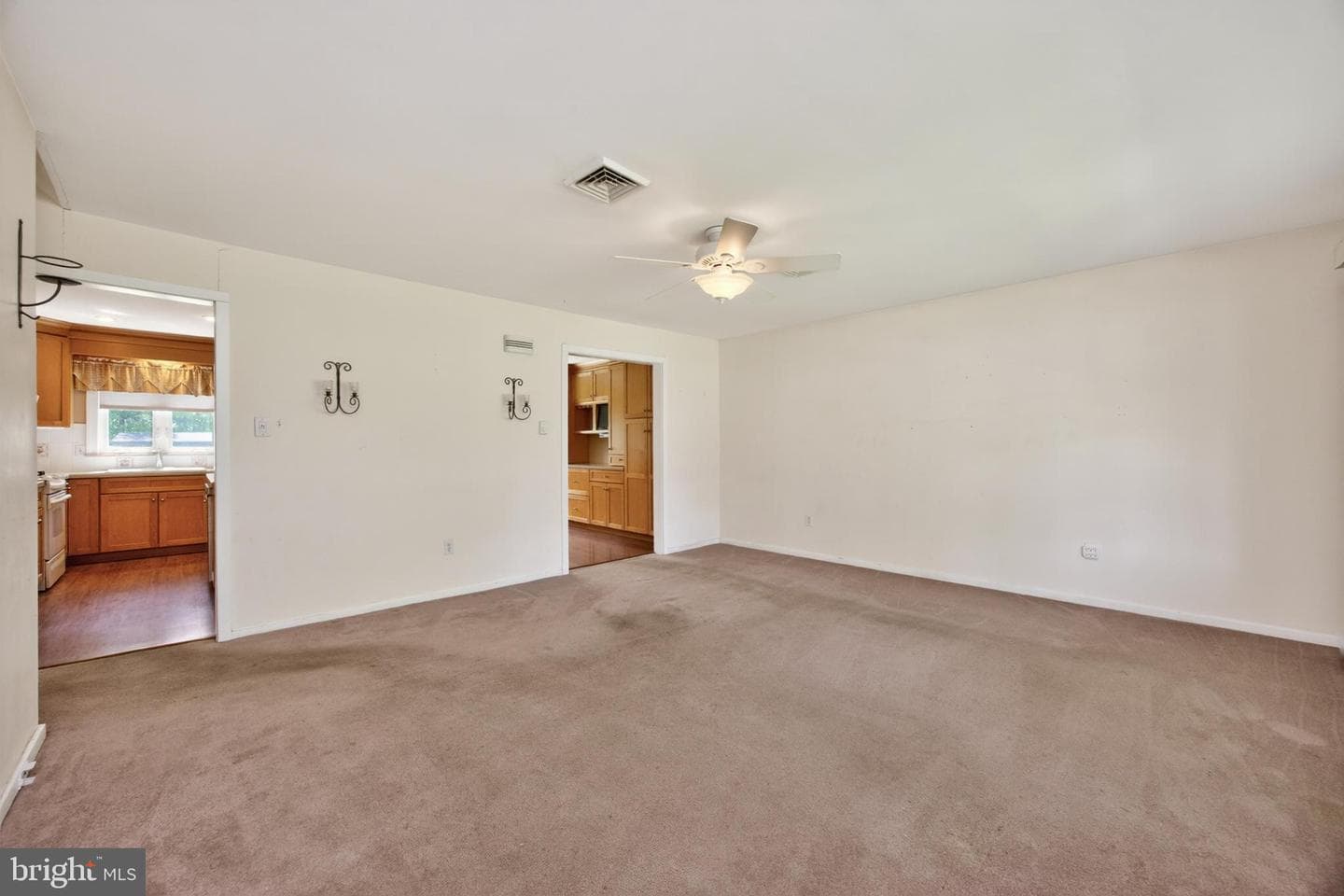 726 Claire Road photo 14
