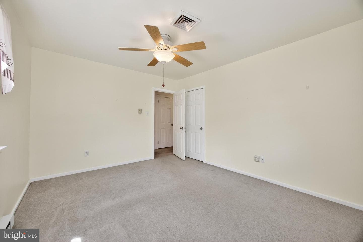 726 Claire Road photo 21