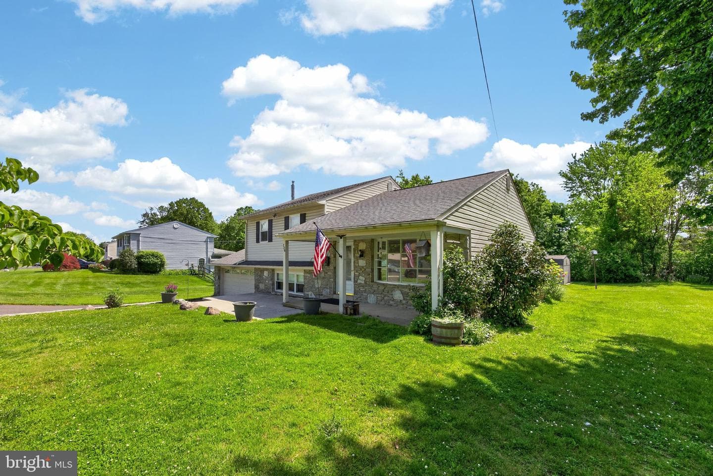 726 Claire Road photo 25