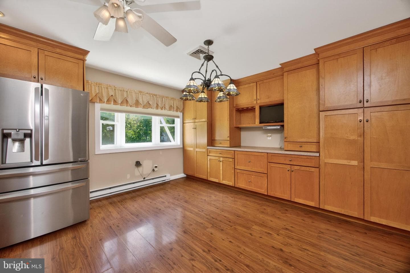726 Claire Road photo 3