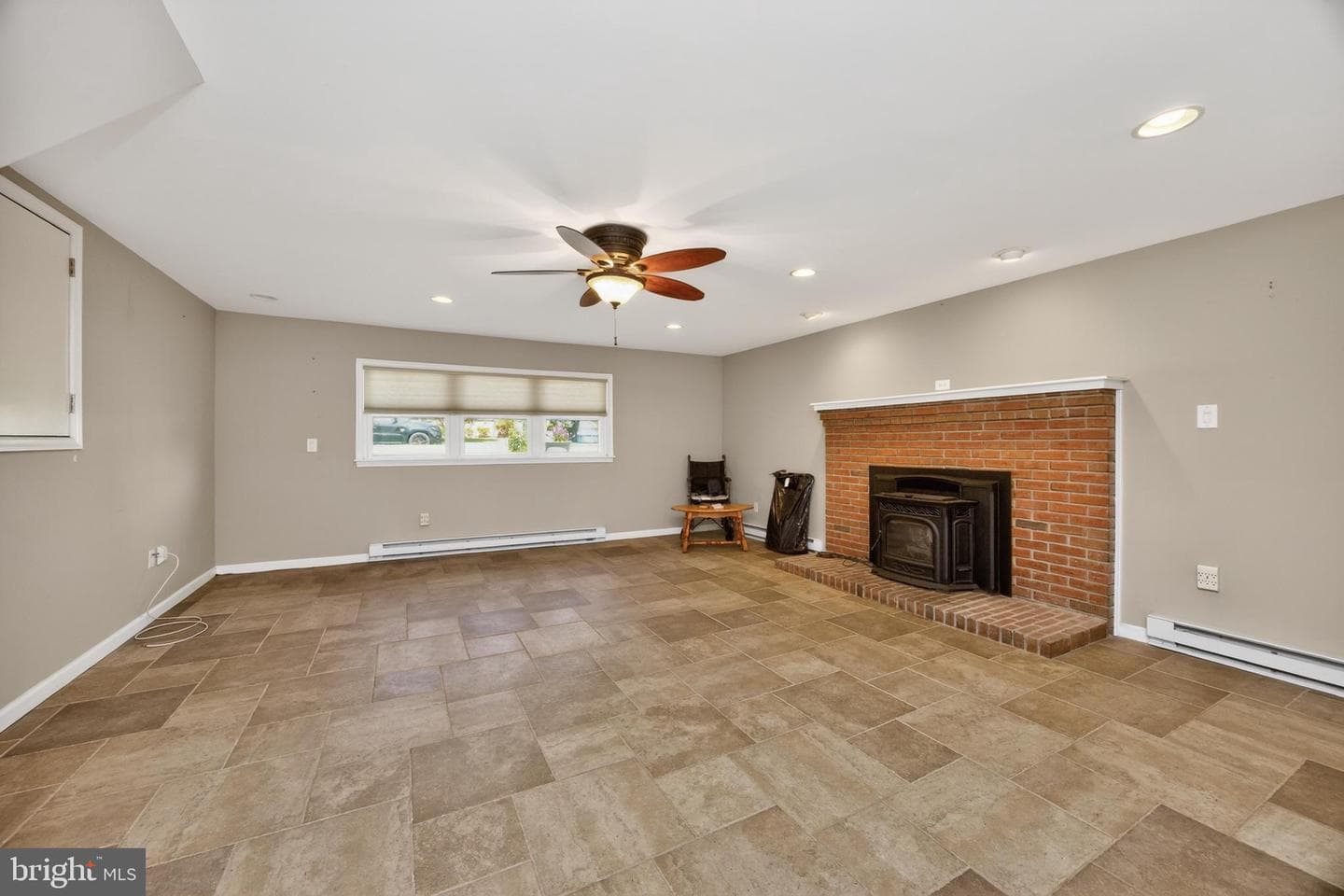 726 Claire Road photo 8