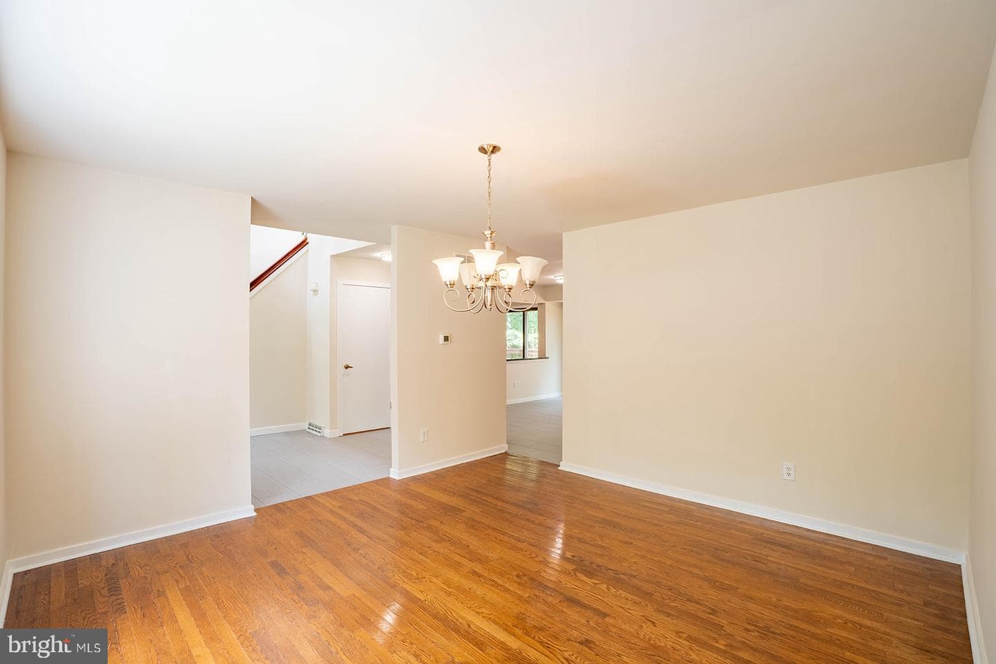 491 Kings Road photo 15