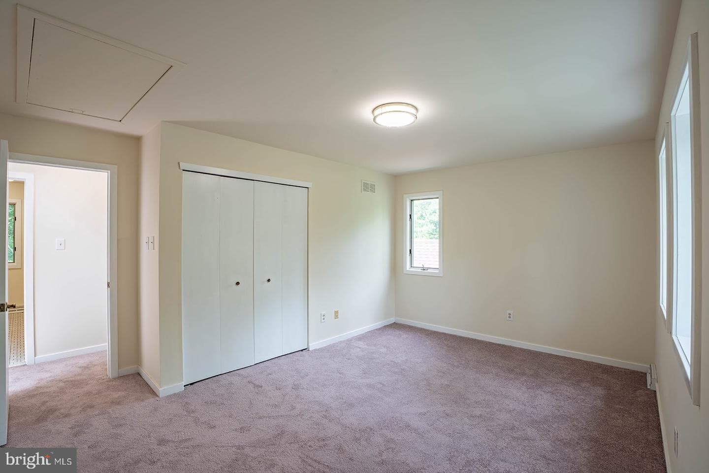 491 Kings Road photo 36