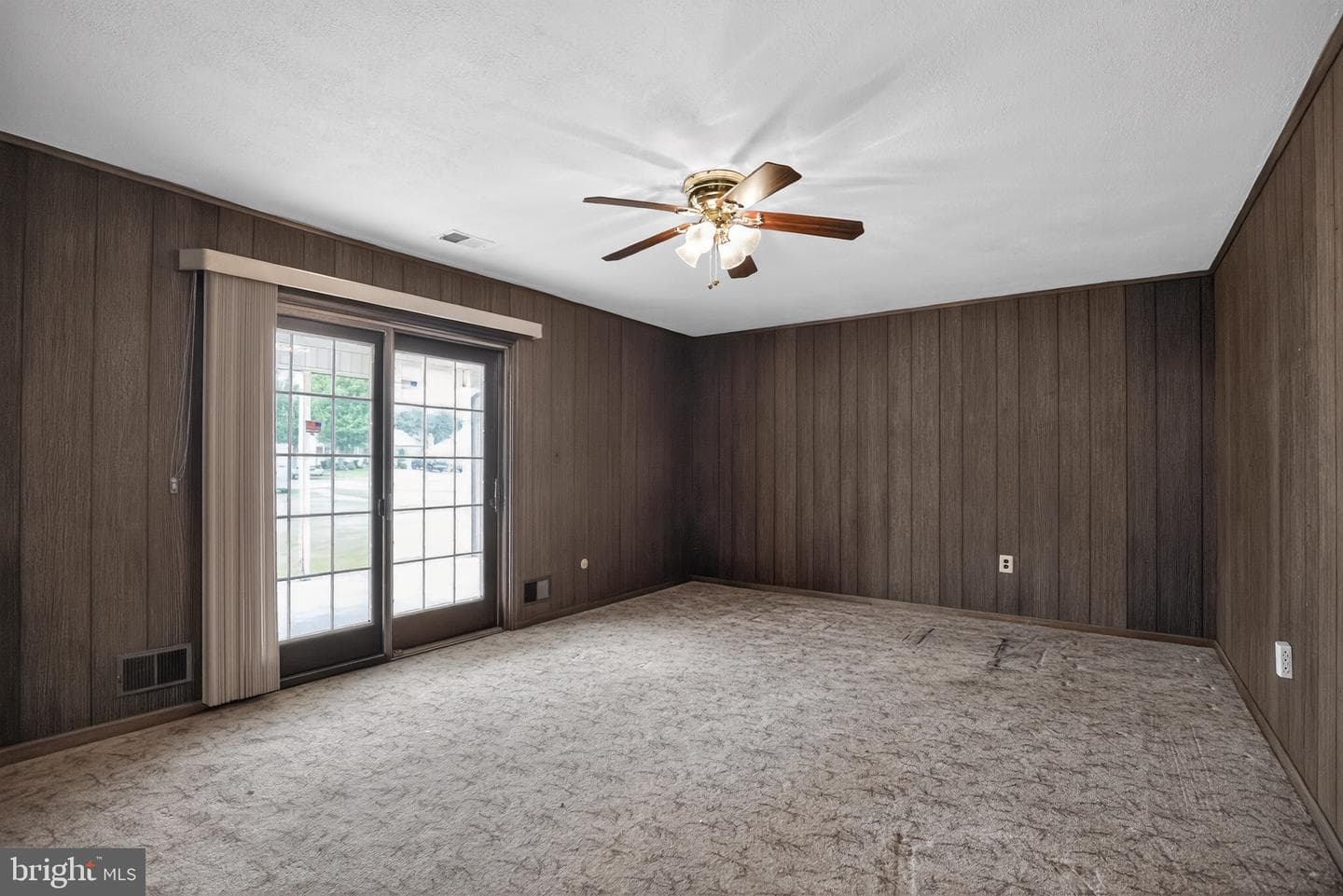 95 Taylor Drive photo 12