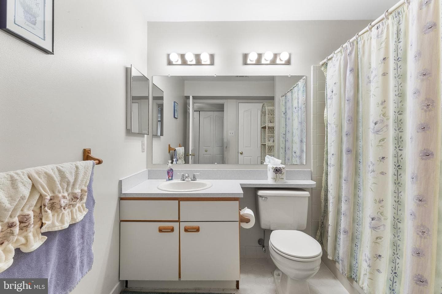 109 Remington Court photo 21