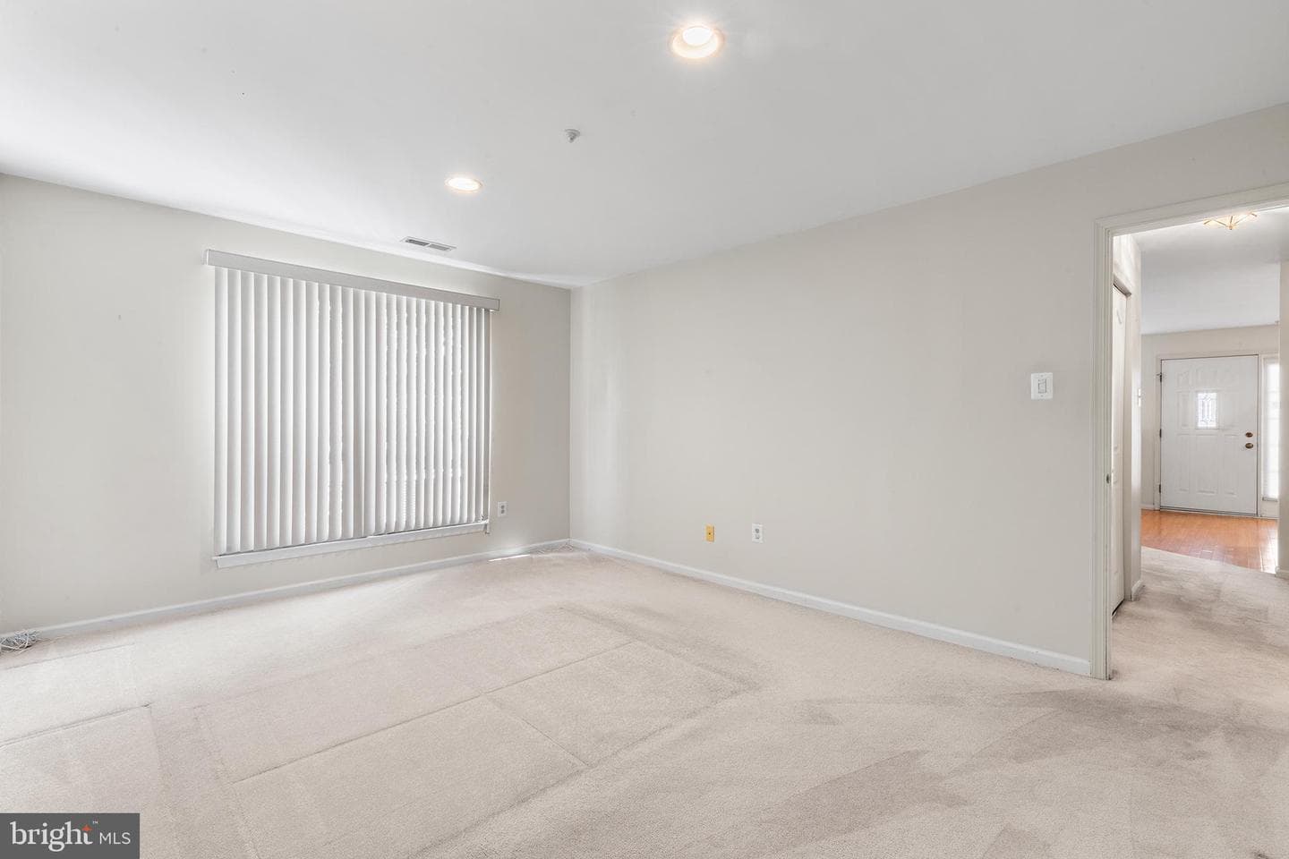 109 Remington Court photo 23