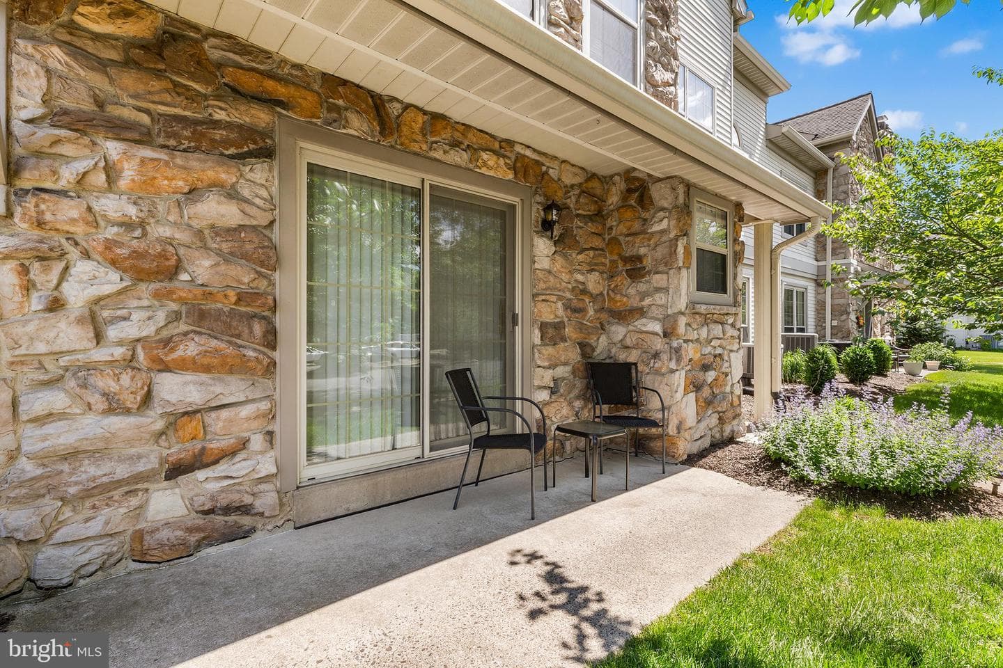 109 Remington Court photo 29