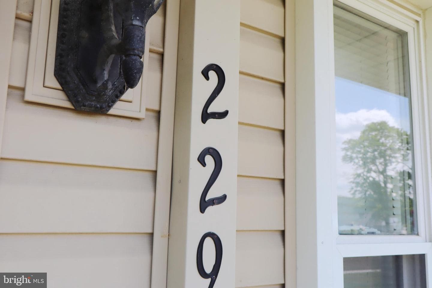 229 Suffolk Road, Fairless Hills