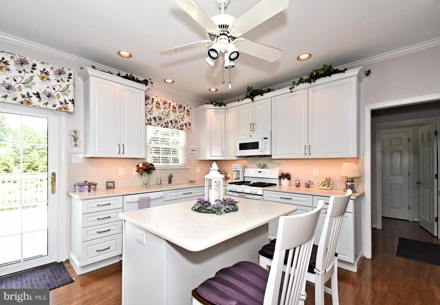 404 English Ivy Drive photo 19
