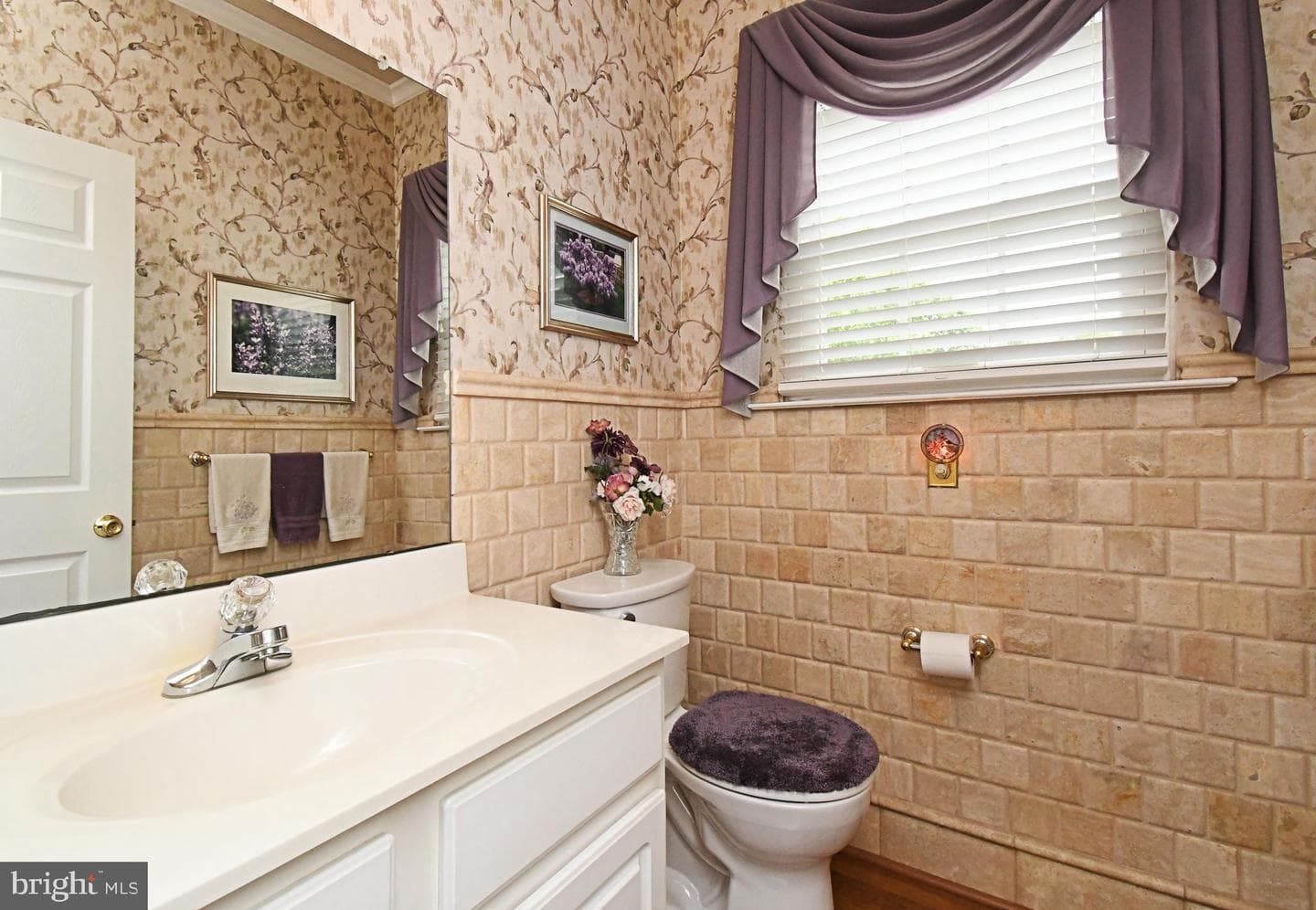 404 English Ivy Drive photo 33