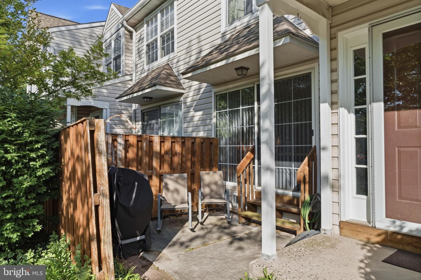 9408 Sheffield Drive photo 4