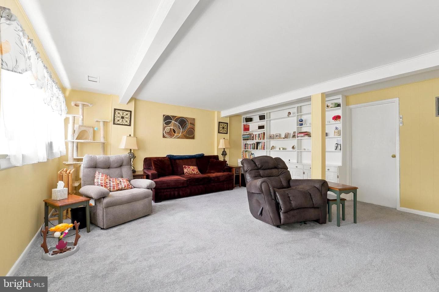 902 Carlin Drive photo 22