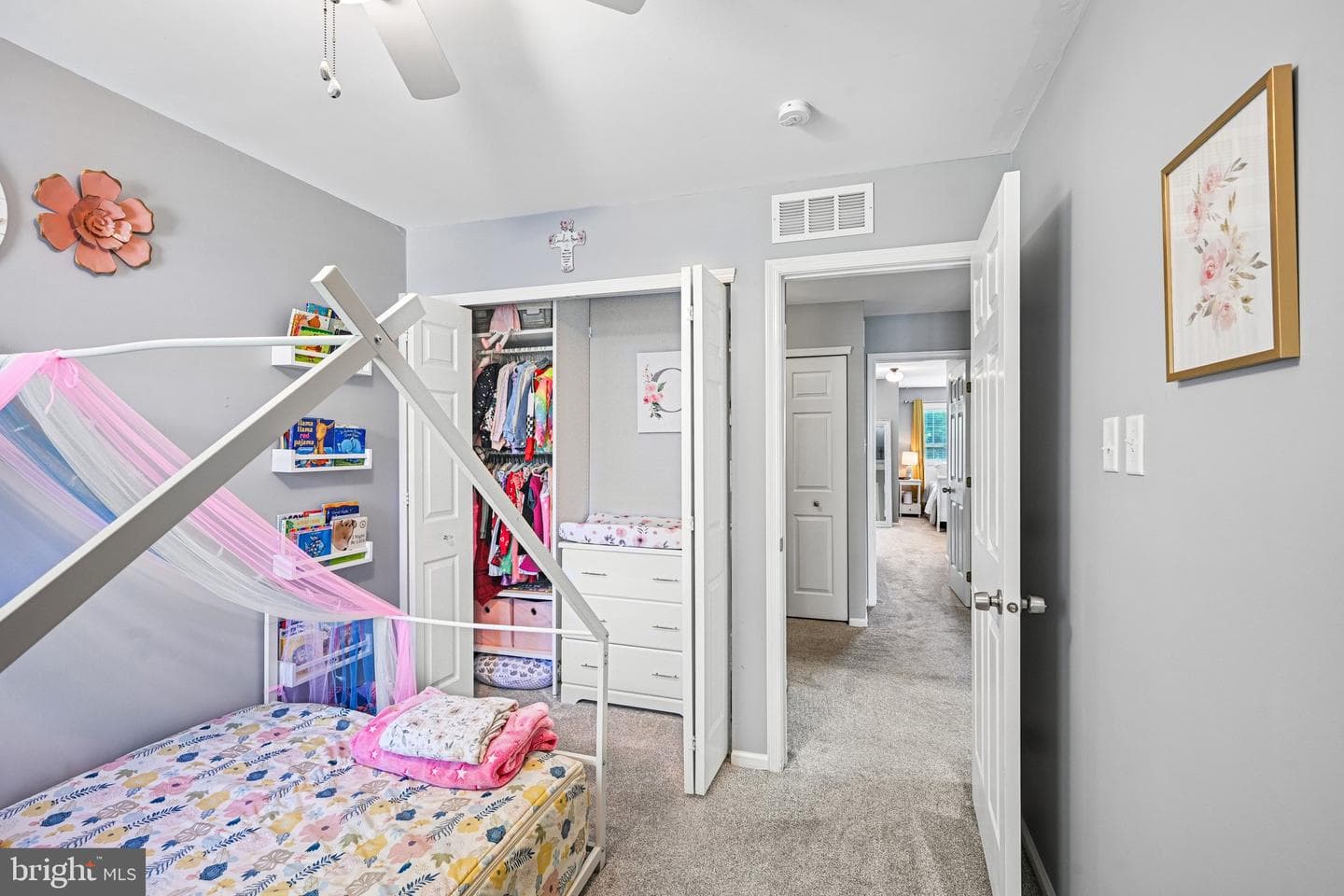 184 Victoria Court photo 24