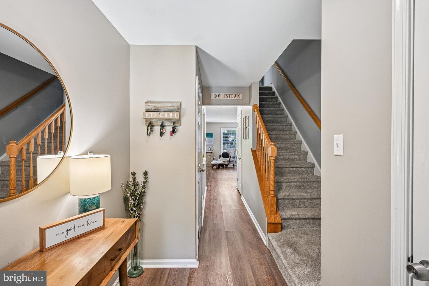 184 Victoria Court photo 5
