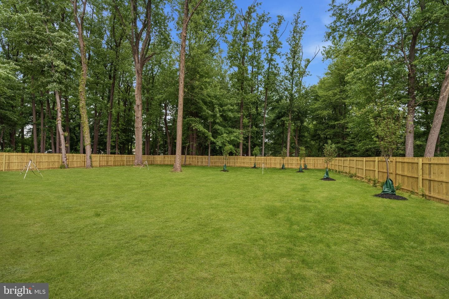 171 E Highland photo 39