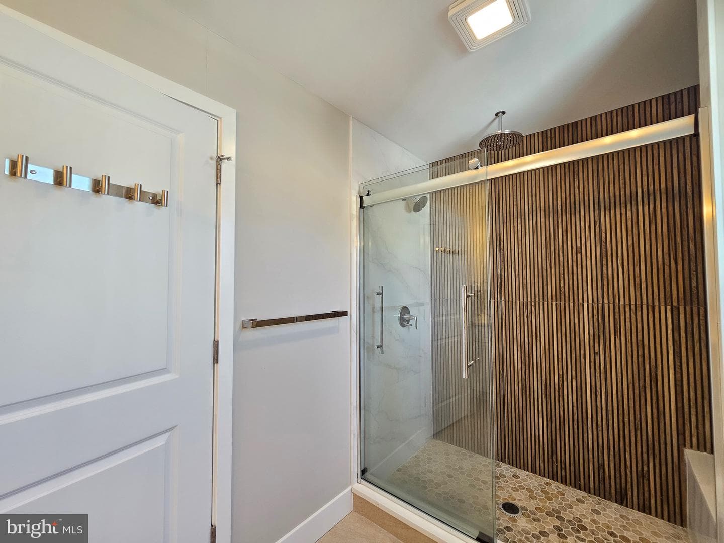 829 Third Avenue photo 32