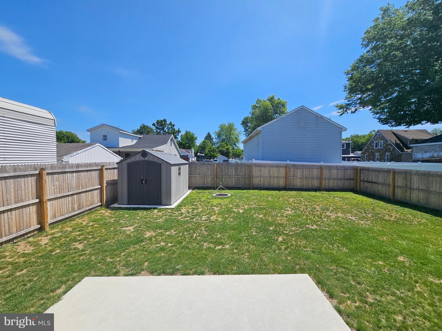 829 Third Avenue photo 35
