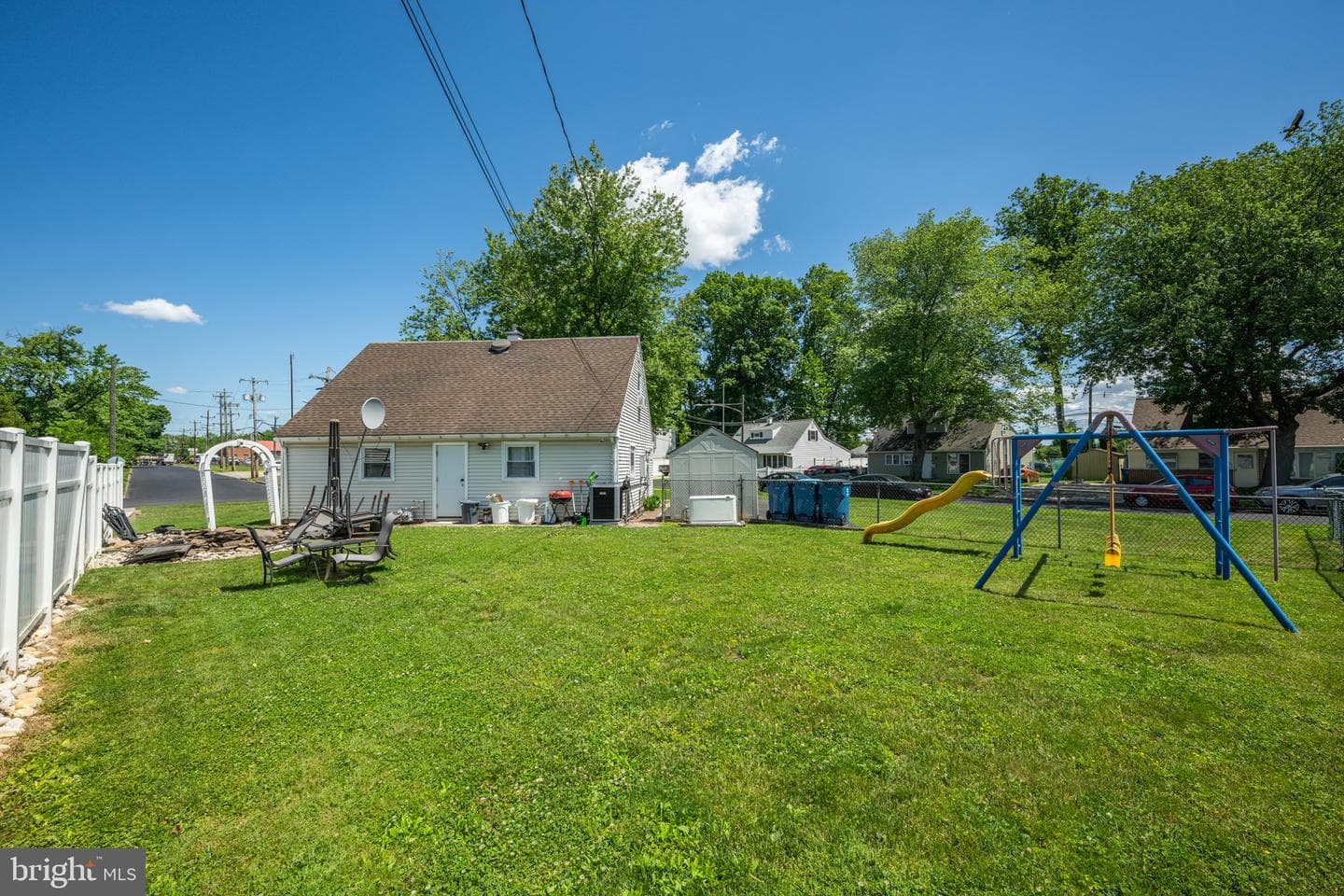 587 Arbor Road photo 8