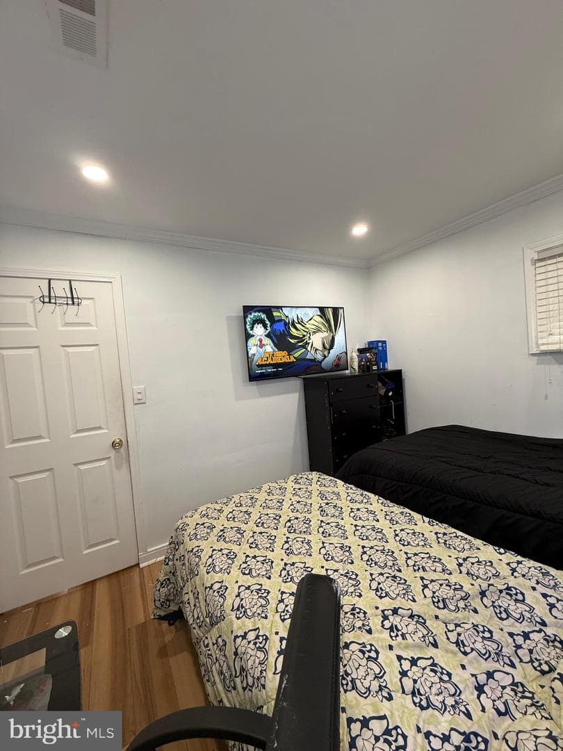 99 Kingwood Lane photo 43