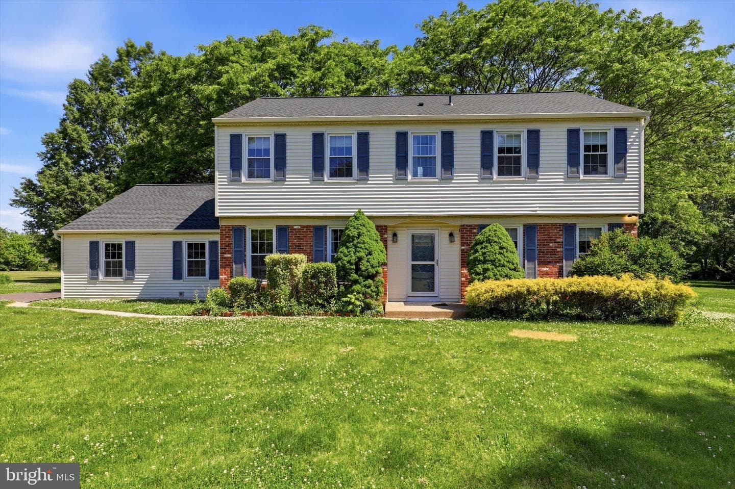 5791 Belmont Manor Drive photo 2