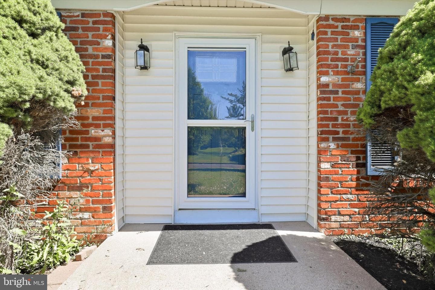 5791 Belmont Manor Drive photo 3