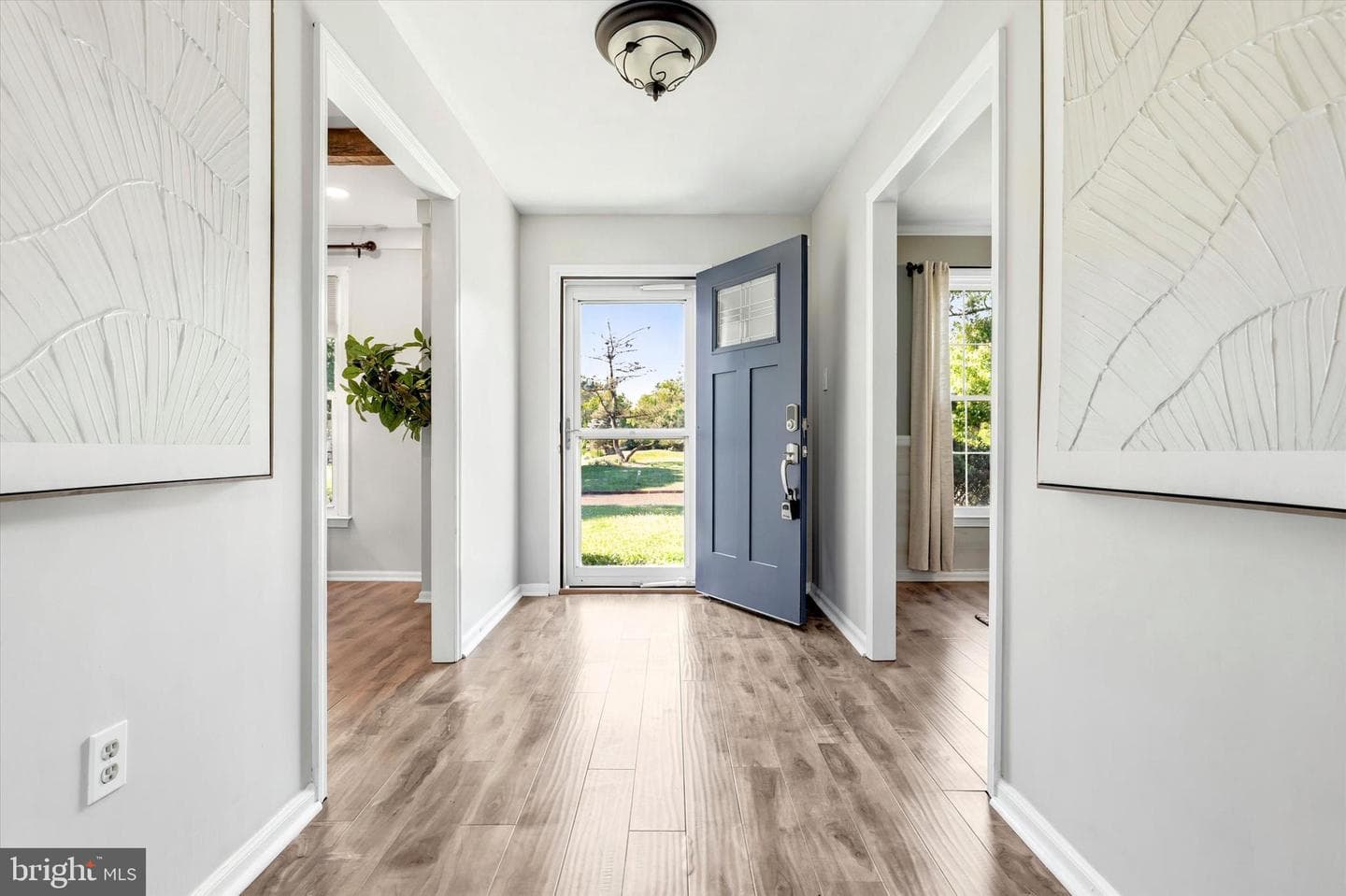 5791 Belmont Manor Drive photo 4