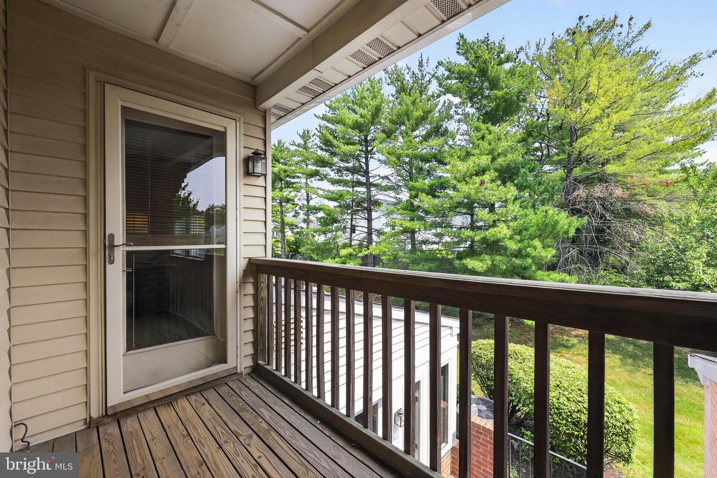 35 Sutphin Pines photo 20